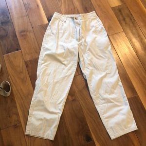 Vintage LL Bean women’s pants- fits size 2/26